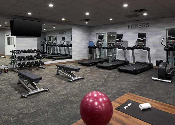 Fairfield Inn & Suites By Marriott Virginia Beach/Norfolk Airport